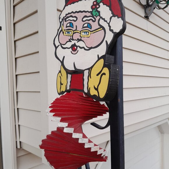 Unique Handpainted Wood Wind Spinner Santa Christmas Outdoor Decoration READ 18" - Picture 7 of 13